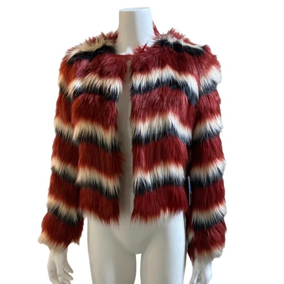 NWT MAJORELLE Luka Faux Fur Coat in Sequoia, Size Small - Picture 2 of 12